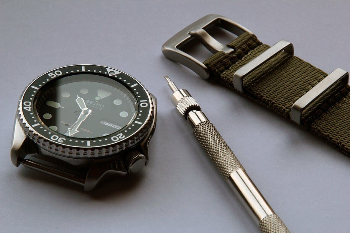 Spring Bar Tool thumbnail