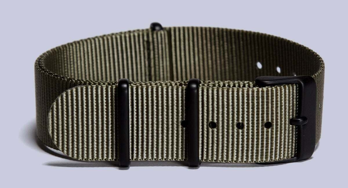 NATO nylon strap · 18mm / Green / Nylon / 400mm / Pvd Black